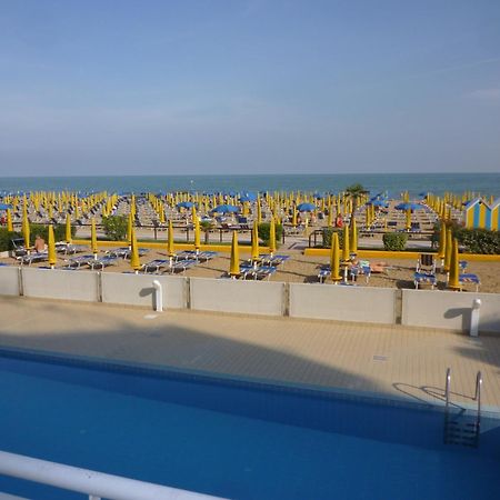 Semiramis Apartamento Lido di Jesolo Exterior foto